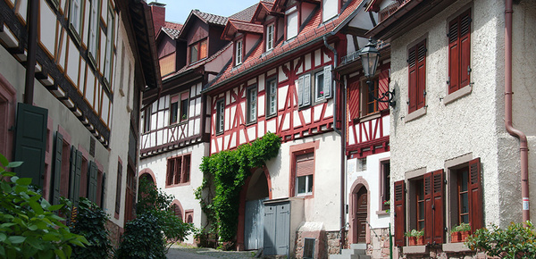 Altbau­sanierung bei Dimmerling Elektro- und Sicherheitstechnik e.K in Hünfeld